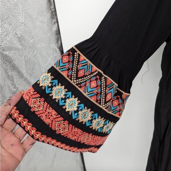 Altar’d State women’s black blouse with embroidered bell‎ sleeves, size medium - Picture 4 of 8